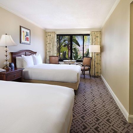 Hilton Orlando Lake Buena Vista - Disney Springs™ Area Exterior foto